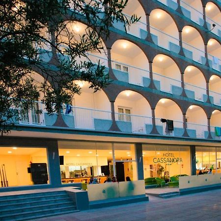 אל ארנל Hotel Cassandra מראה חיצוני תמונה