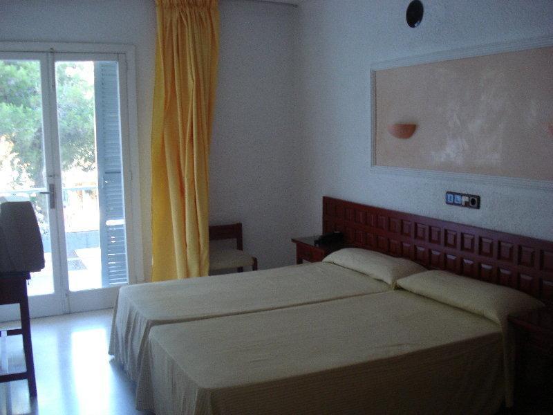 אל ארנל Hotel Cassandra מראה חיצוני תמונה