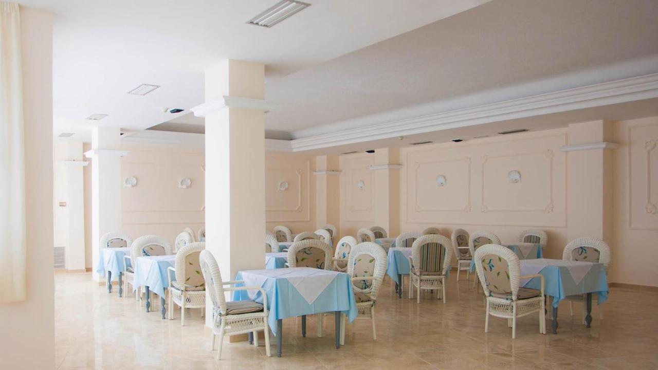 אל ארנל Hotel Cassandra מראה חיצוני תמונה